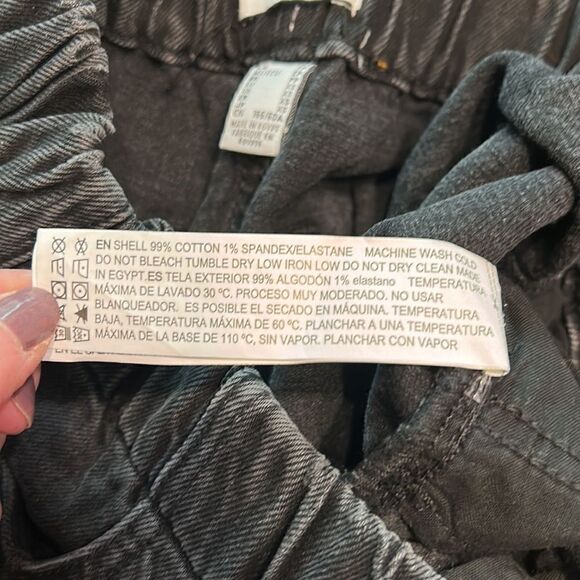 (3/$15) Forever 21 pull on high waist denim shorts size XS - Picture 3 of 7